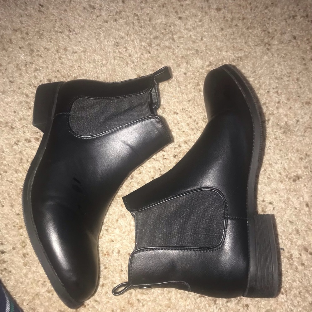Black Boots!